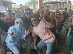 Jumat Berkah, Jedar Bersama Rondoot Bagikan Ratusan Nasi Kotak di Desa Tempirai