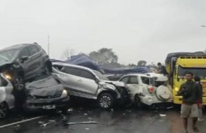Tabrakan Beruntun di Tol Cipularang KM 92, Lalin Arah Jakarta Lumpuh Total