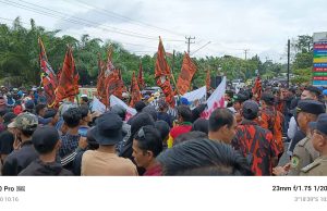 Aksi Demo Pemuda Pancasila Tuntut 3 Kades Kembalikan Kerugian Negara Telah Menerima Honor 2 Jabatan