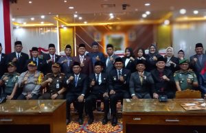 Paripurna DPRD Prabumulih dengan Agenda Penyampaian Pidato Sambutan Walikota Prabumulih Periode 2025 – 2030.