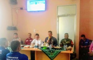 Penuh Keakraban, Camat Gelumbang Herry Mulyawan, SP, MM Ajak “Ngopi” Warga Mililian
