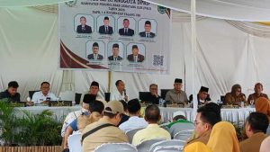 Foto : Romy Suryadi ditengah reses bersama masyarakat dapil 1A