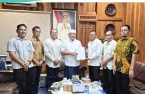 WALI KOTA PRABUMULIH AUDIENSI DENGAN GUBERNUR SUMSEL BAHAS USULAN BKBK
