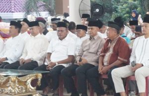BUKA PUASA BERSAMA FMRKT, WALI KOTA PRABUMULIH PERKUAT SILATURAHMI PEMERINTAH DAN MASYARAKAT