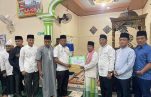 Wali Kota Prabumulih Hadiri Safari Ramadhan di Masjid Nurul Iman Desa Rambang Senuling