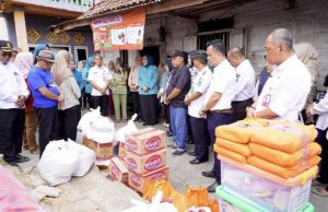 Pemkot Prabumulih Salurkan Bantuan untuk Korban Kebakaran 7 Bedeng di Pasar I